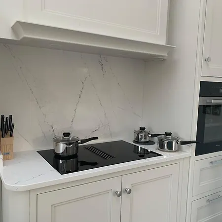 Red Sheds Portarlington * Ballymorris