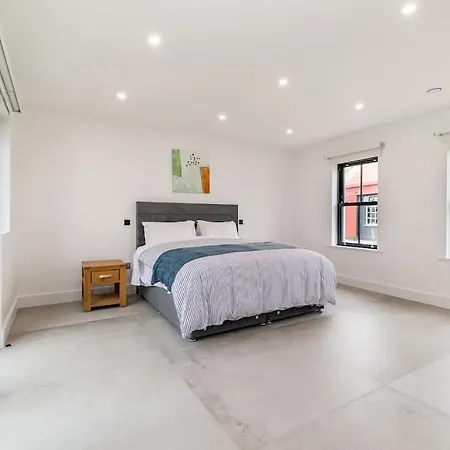 Villa Red Sheds Portarlington *