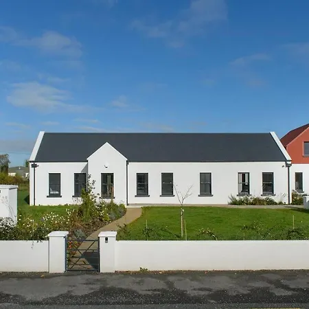 Red Sheds Portarlington Villa