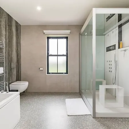 Red Sheds Portarlington فيلة *