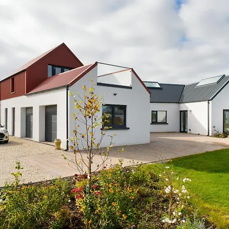 Villa Red Sheds Portarlington