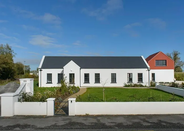 Red Sheds Portarlington Villa