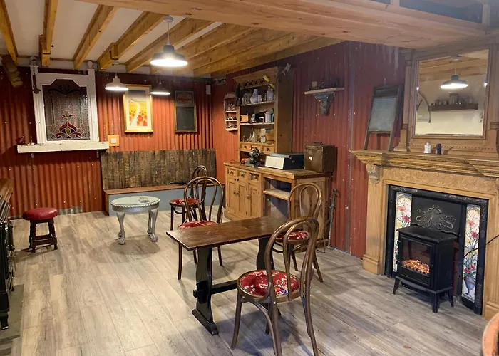 Red Sheds Portarlington * Ballymorris